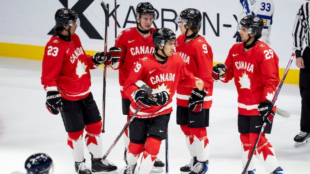 Canada tops Finland to claim bronze at world junior hockey championship | CBC Sports