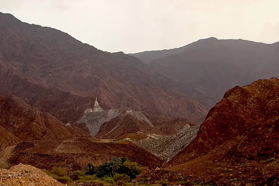 Flash floods, exhaustion: UAE hikers urged to take mountain risks seriously