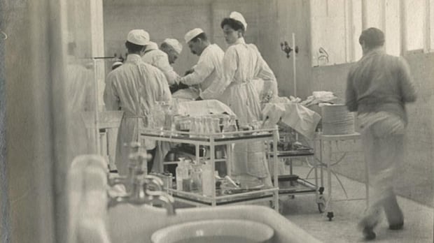 How a medical pioneer's cocaine addiction helped shape modern-day residency programs | CBC News