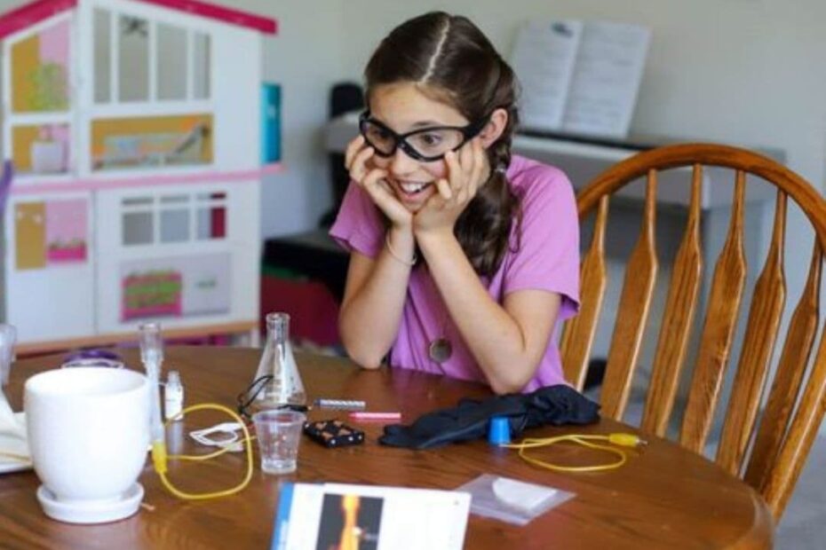 How to Encourage Curiosity in Kids Using Everyday Moments