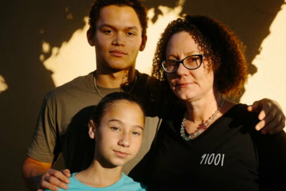 LA wildfire victims remain stuck in toxic homes: "We have nowhere else to go"