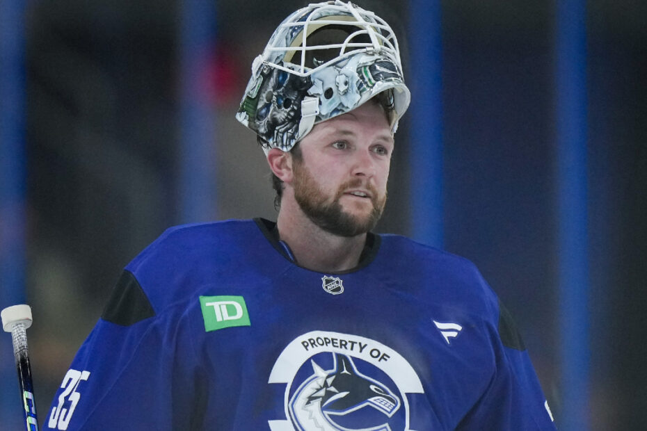 Notebook: Canucks backing Demko amid latest injury absence