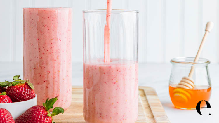 Strawberry Banana Smoothie Recipe | Elizabeth Rider