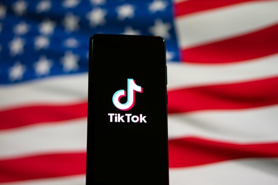 TikTok closes deal to form new American entity, dodging US shutdown - Music Business Worldwide
